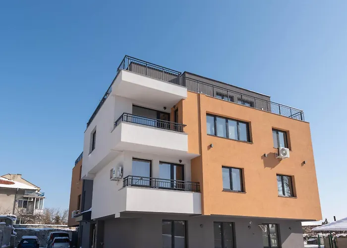 Sunny Ap & Parking 5min From The アパート