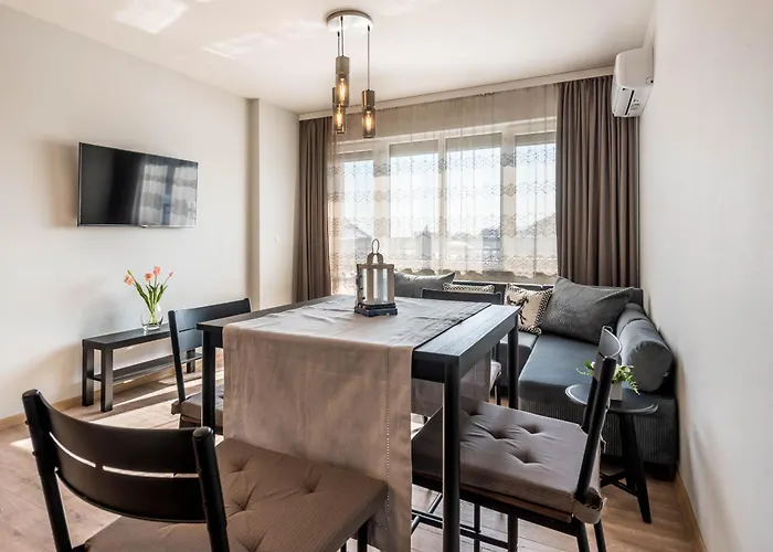 Sunny Ap & Parking 5min From The アパート