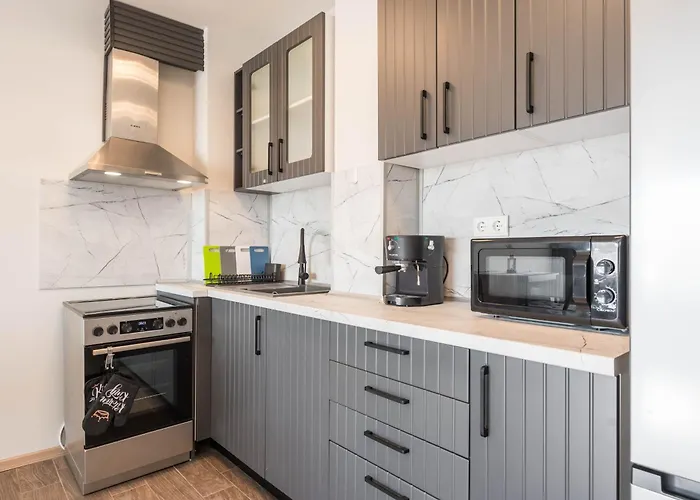 Sunny Ap & Parking 5min From The * Varna